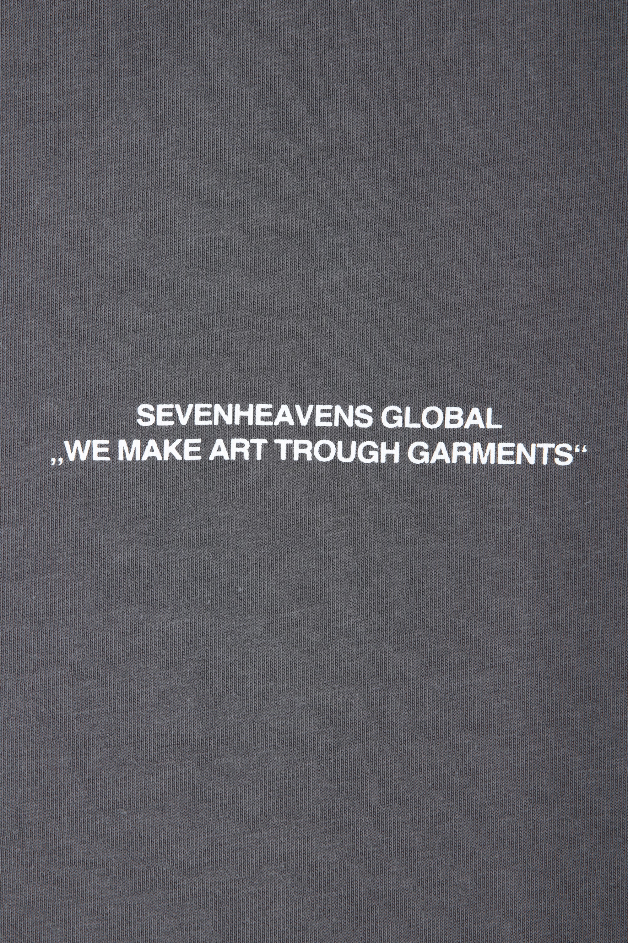 Global T-Shirt - Image 5