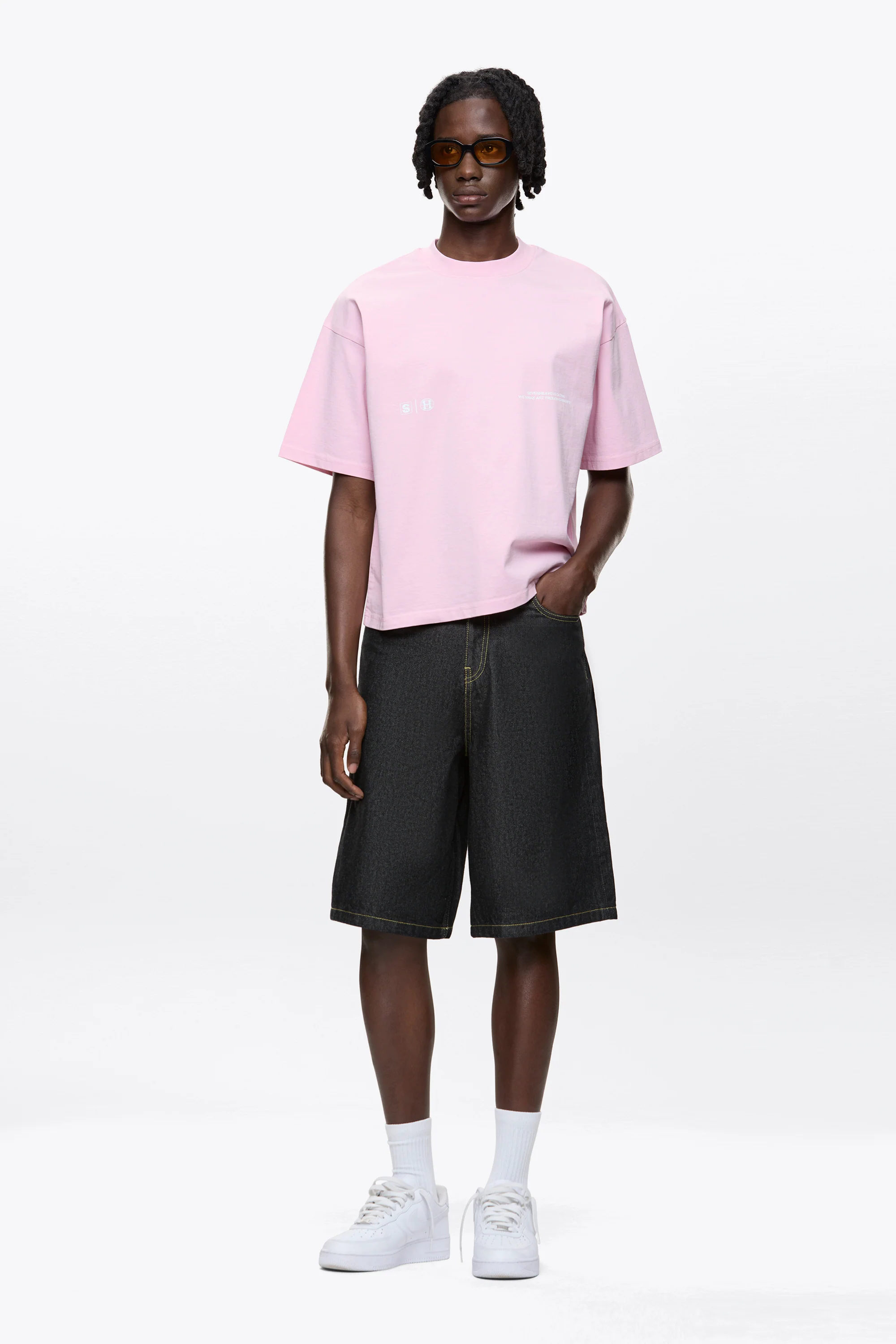 Global T-Shirt - Image 3