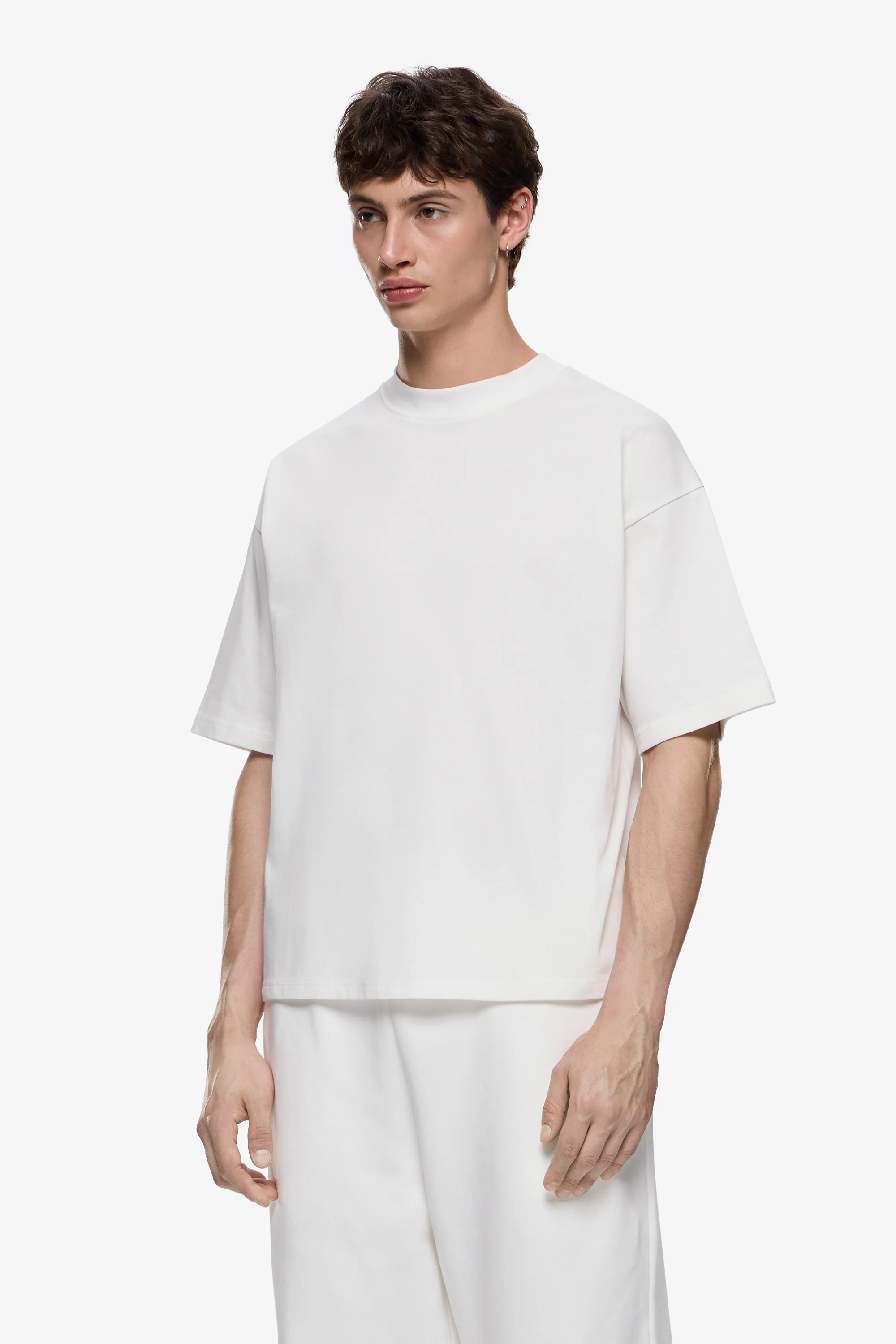 Heavy Blank T-Shirt - Image 4