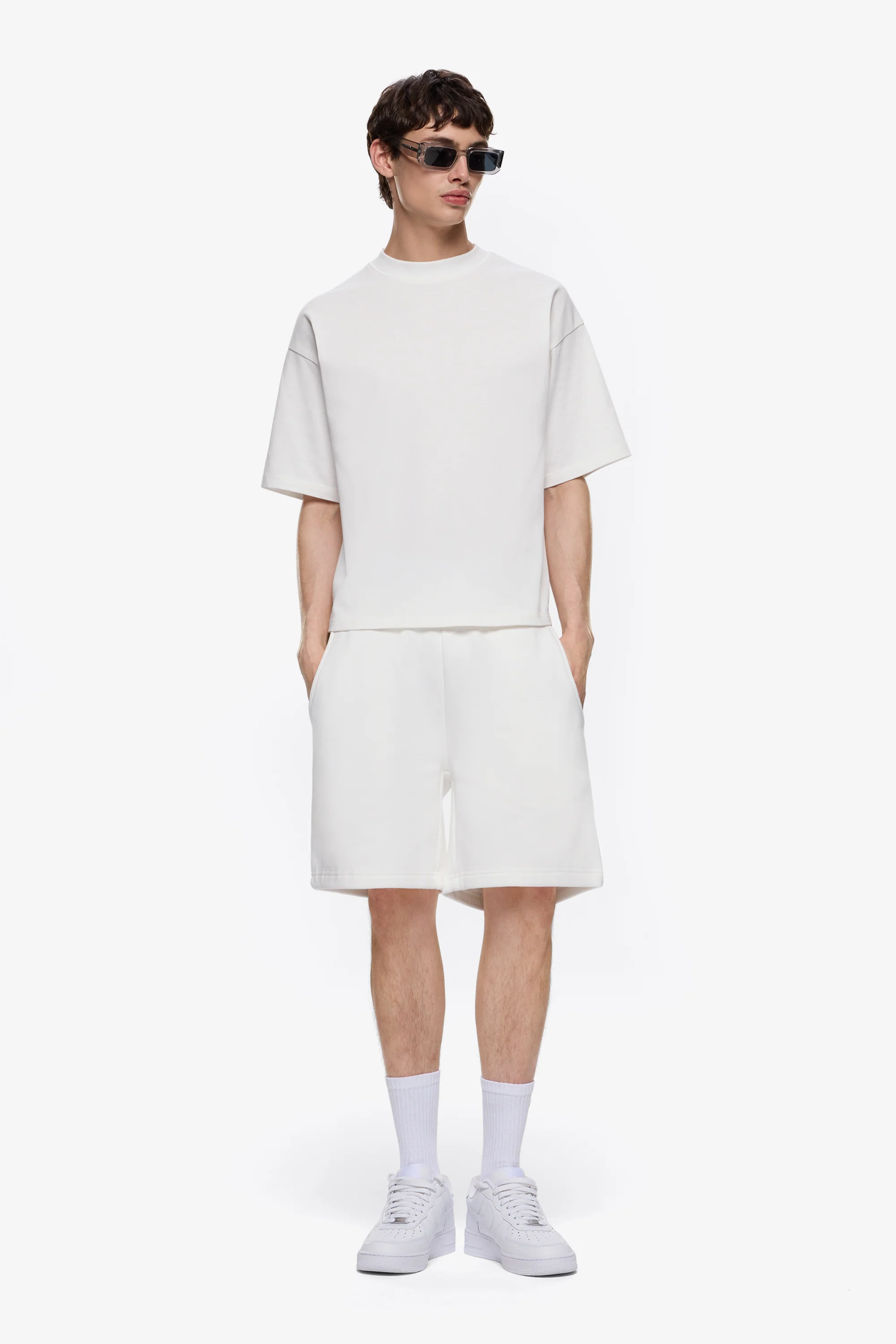 Heavy Blank T-Shirt - Image 6