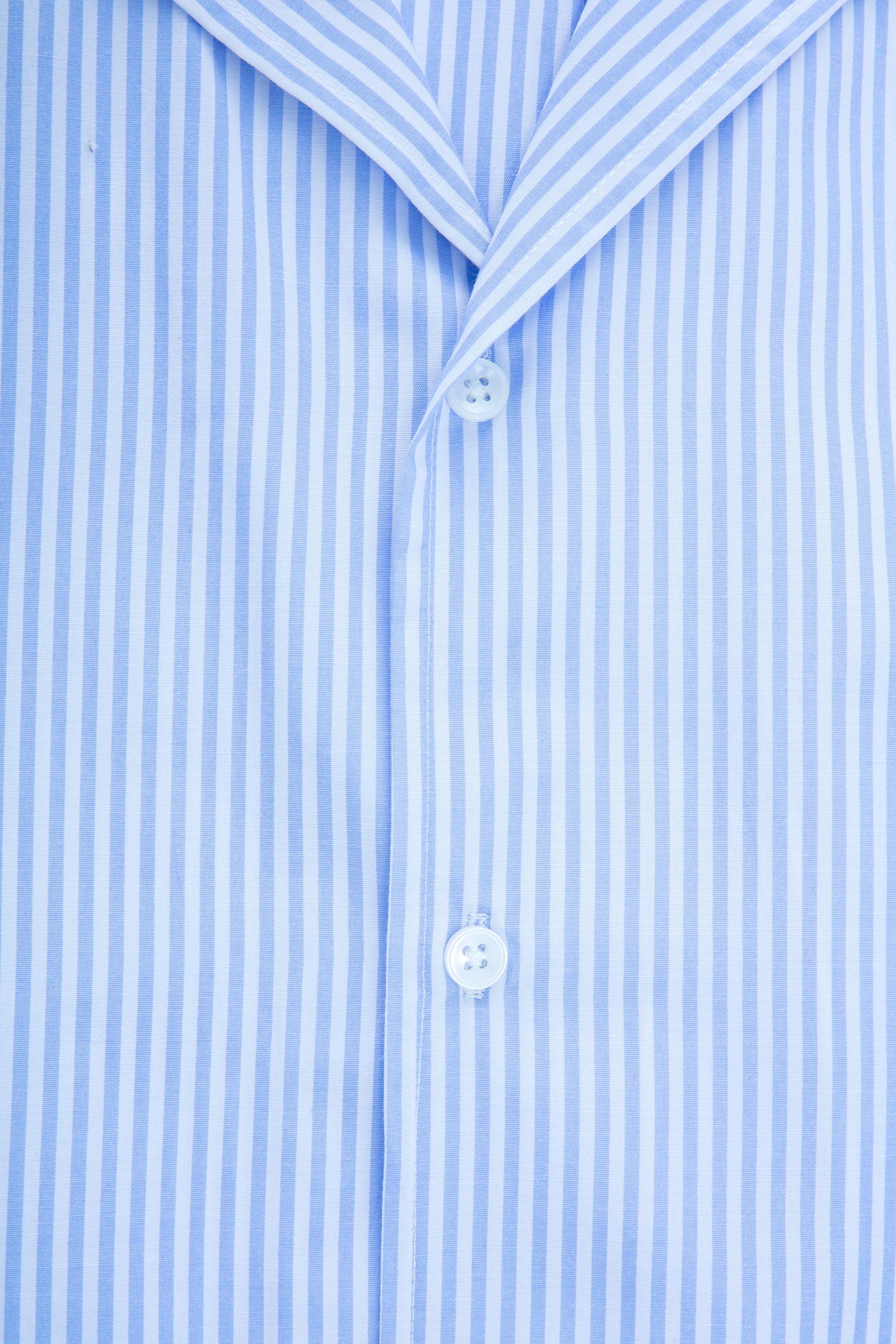 Thin Striped Shirt - Image 10