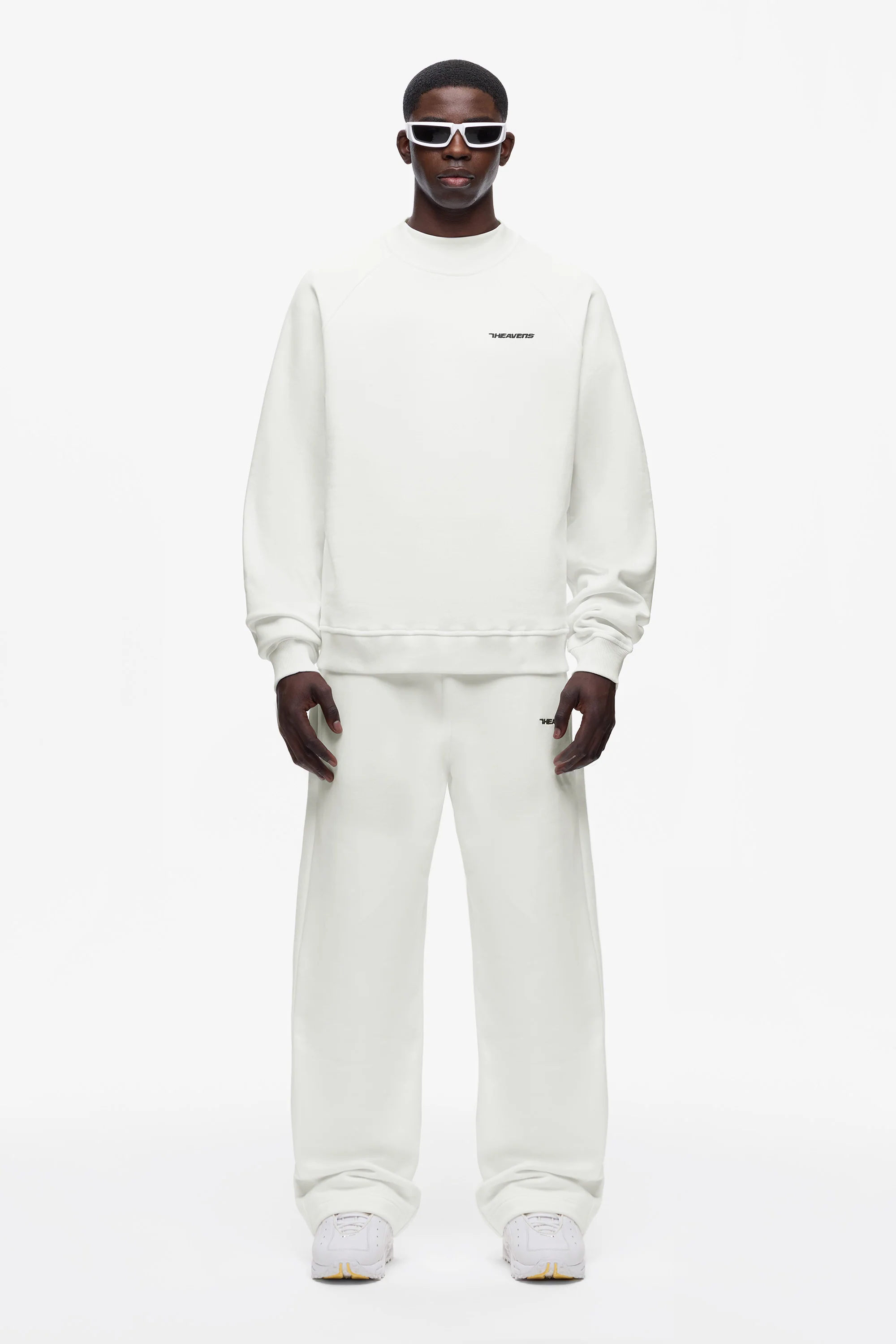 Logo Sweater - Image 4