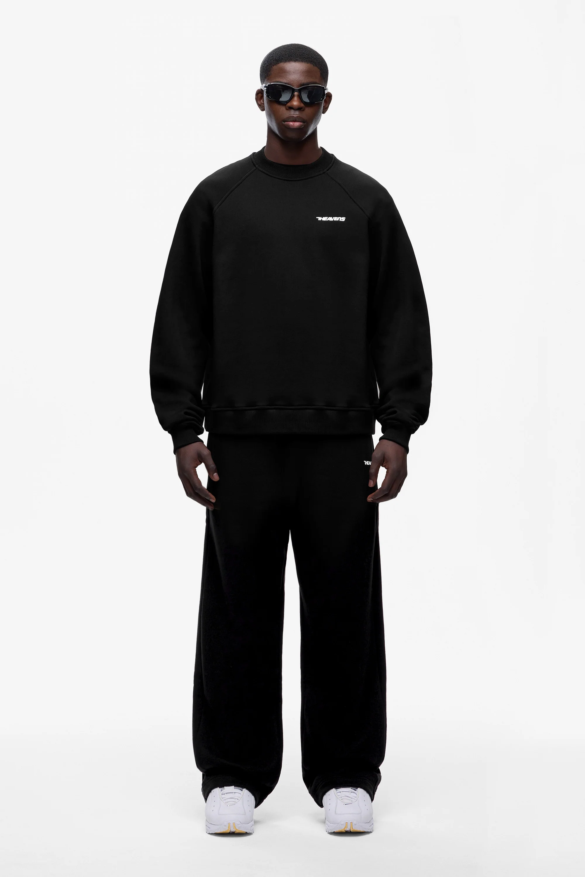 Logo Sweater - Image 4
