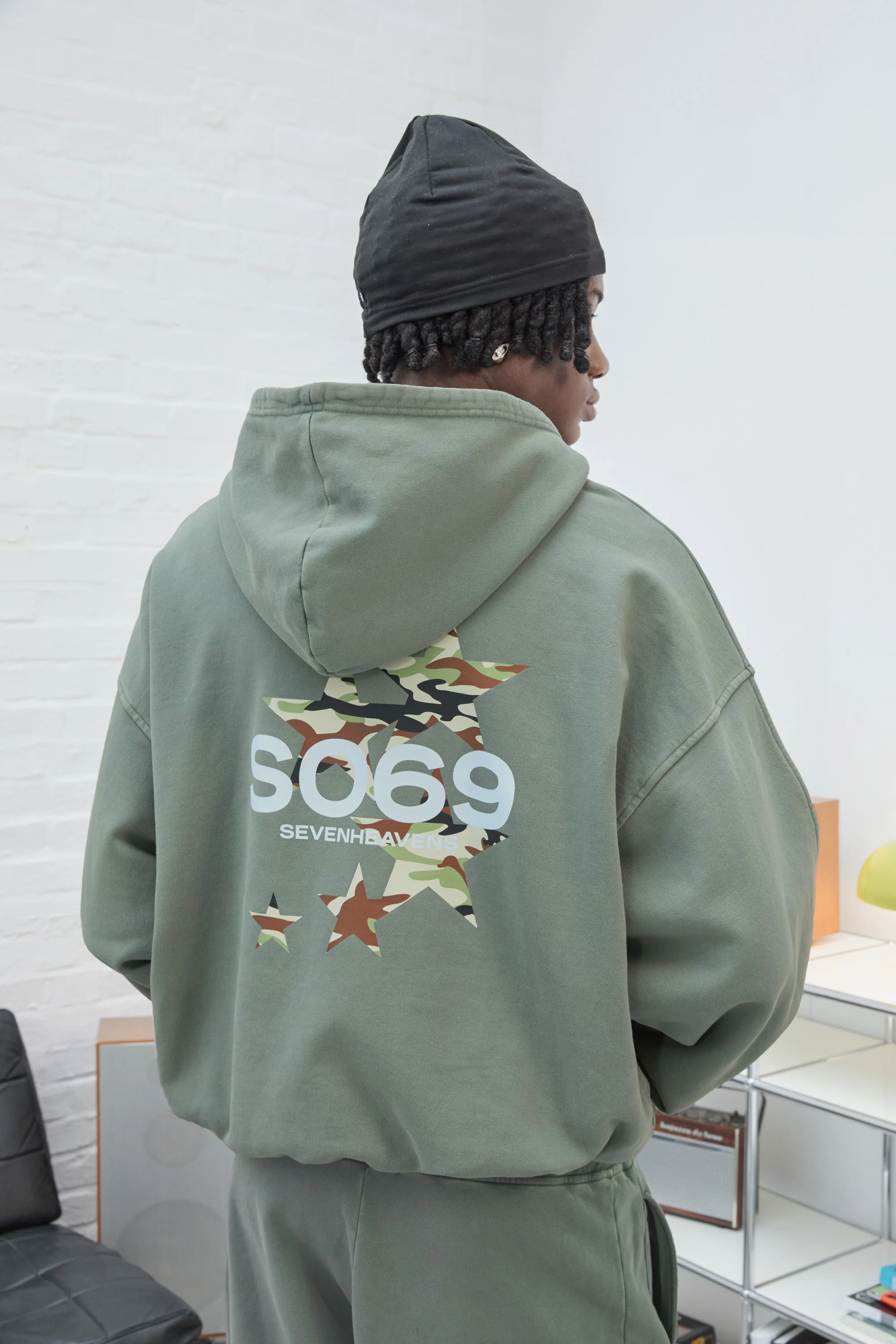 S069 Camo Hoodie - Image 7