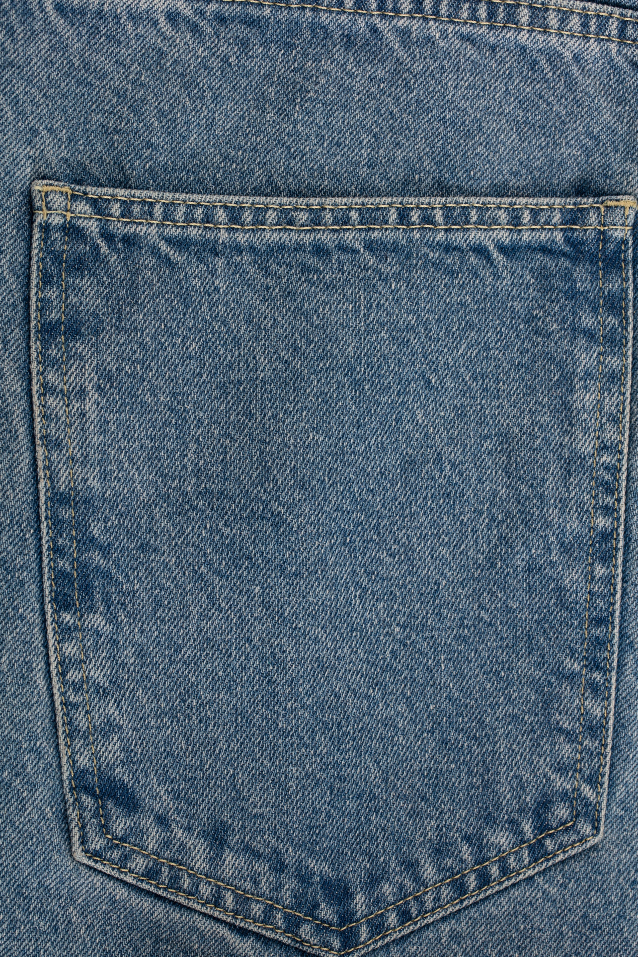 Super Large Denim - Image 8