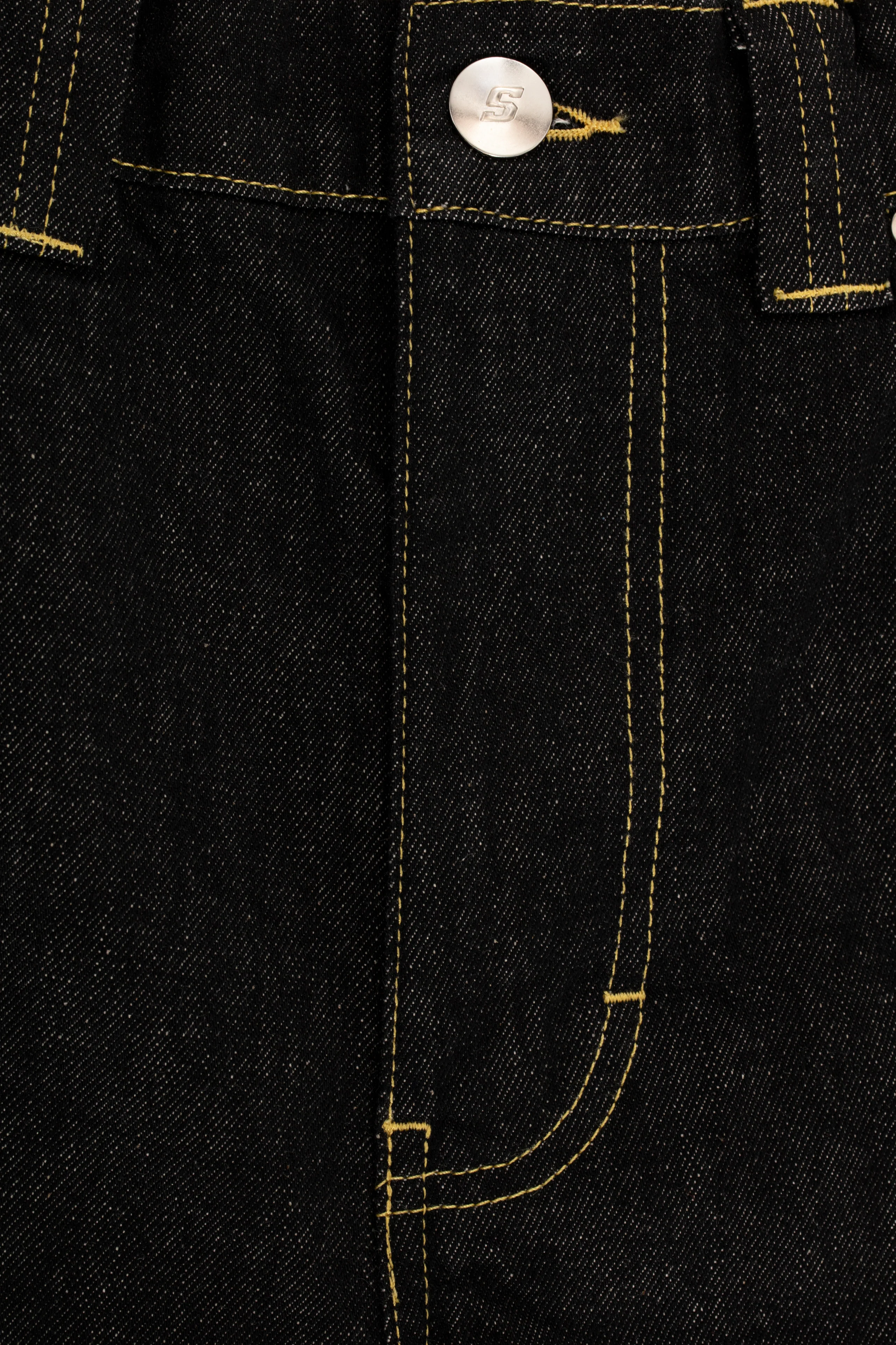 Super Large Denim - Image 7
