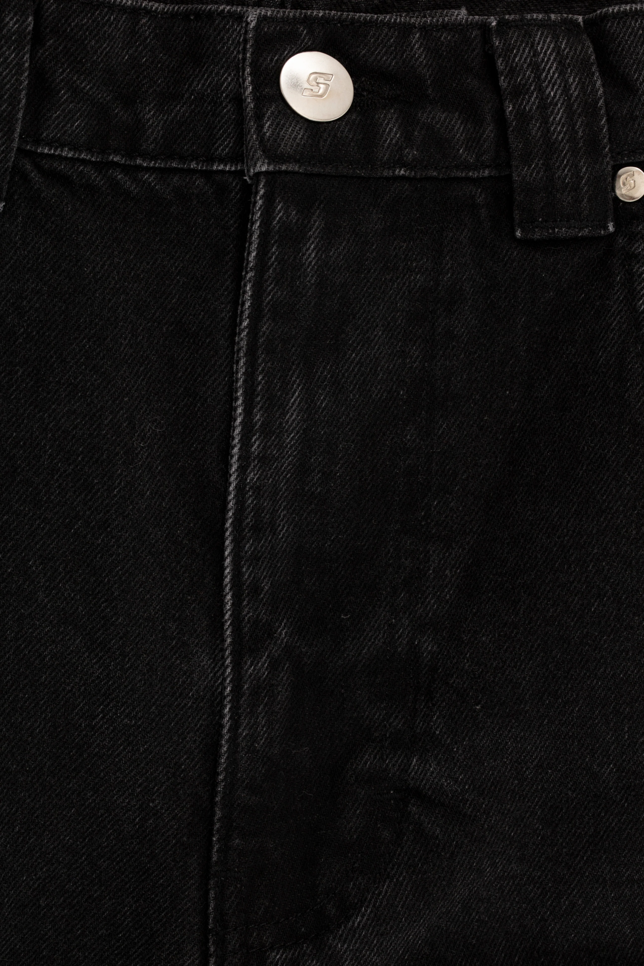 Super Large Denim - Image 8