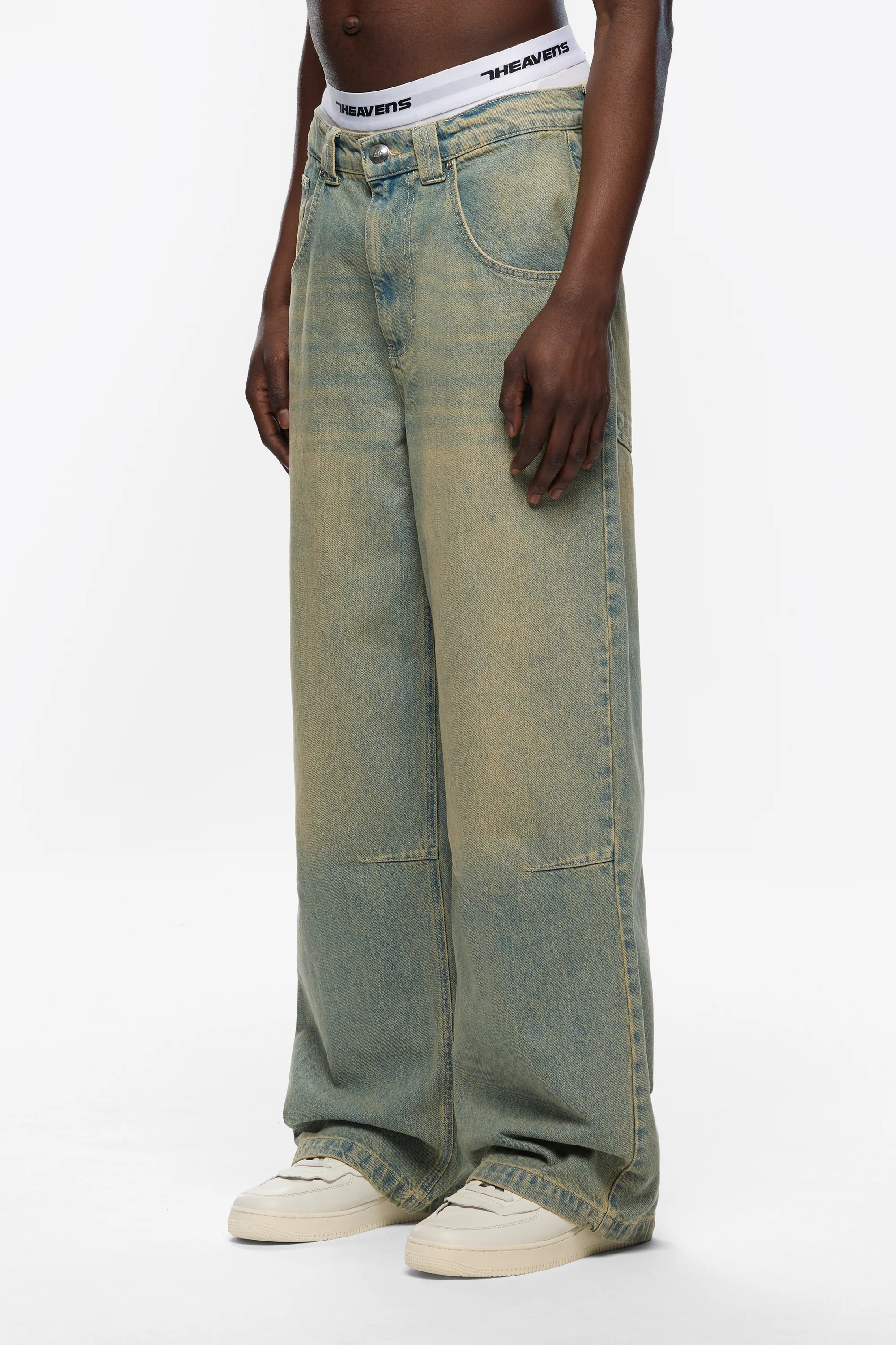 Super Large Denim - Image 2